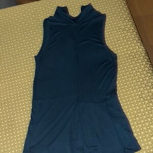 Ellen Tracy Sleeveless Dark Blue Tank Top
